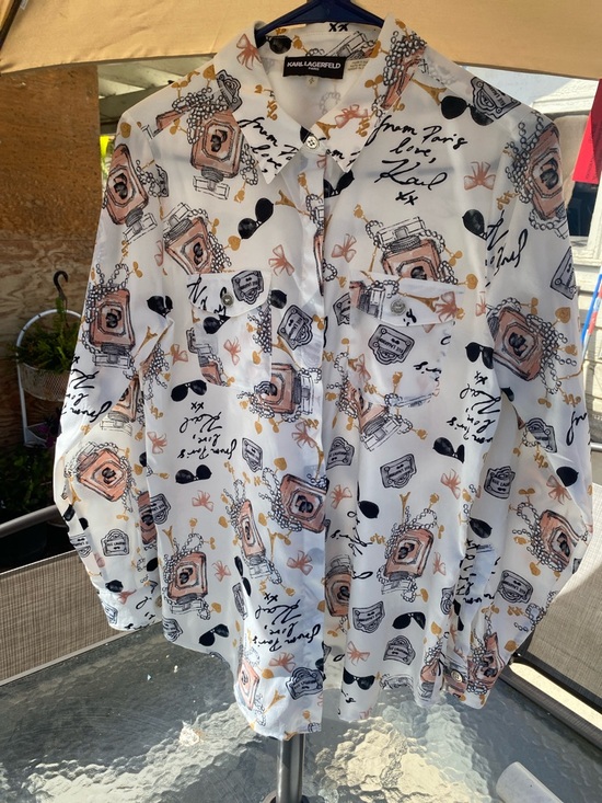 Karl Lagerfeld Tops - Karl Lagerfeld White Button-Up Blouse with Pink and Black Print